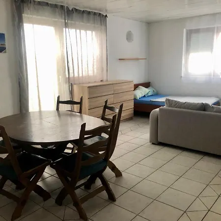 Kristo Croatia Kastela